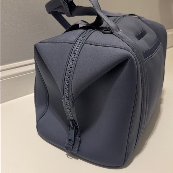 Dagne Dover LANDON CARRYALL DUFFLE BAG -NEW - Picture 15 of 16